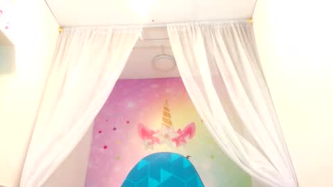 Heidy online show from February 2025 06:15:02 PM