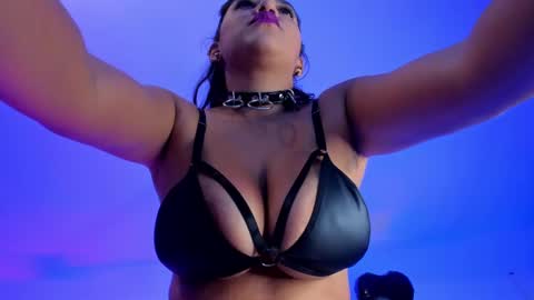              online show from February 2025 06:21:01 PM