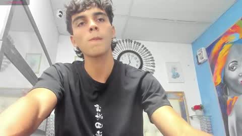 heiker_ online show from March 2025 01:34:02 AM