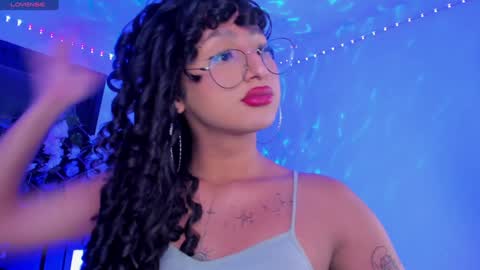 Snapshot of heka_prudence chatting on January 2025 03:49:02 AM Heka Prudence online show from January 2025 03:49:02 AM