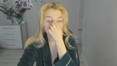 Helen sven online show from January 2026 06:50:02 AM