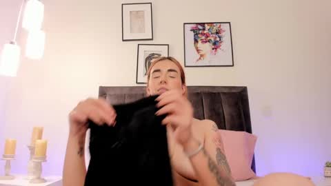 Helen  online show from March 2025 01:40:02 PM