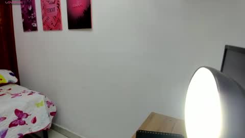 Helen online show from April 2026 06:52:01 PM