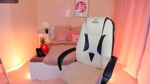 Helena online show from November 2025 09:45:01 AM