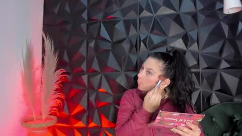 Helena Saenz online show from January 2026 12:44:02 PM