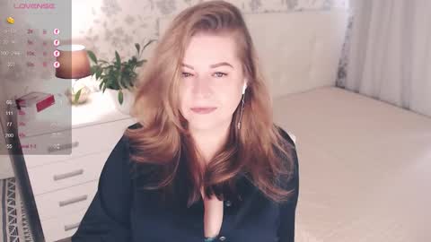 Helena Bonham online show from September 2025 11:46:02 AM