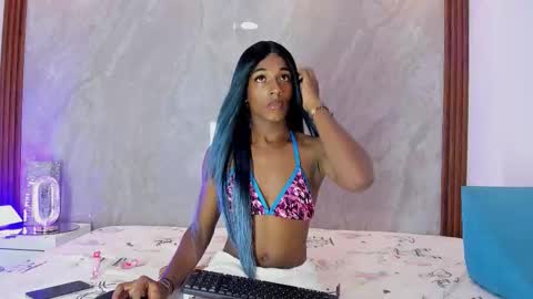 helenjhons online show from January 2026 06:43:02 PM