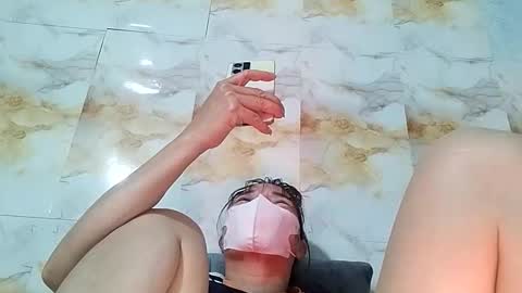 helenna_00 online show from December 2025 12:05:01 AM