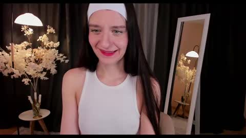 Helen online show from February 2025 02:56:01 AM