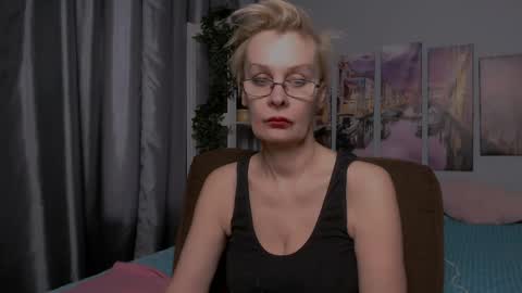 Helga online show from April 2026 04:31:02 PM