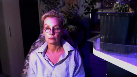 Helga online show from June 2026 08:11:01 PM