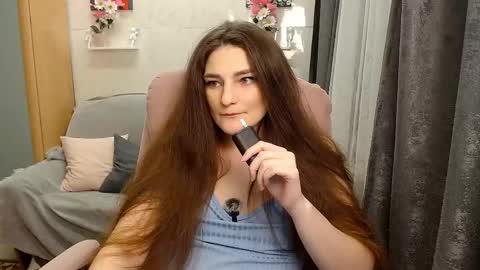 helgamun online show from September 2025 12:07:01 PM