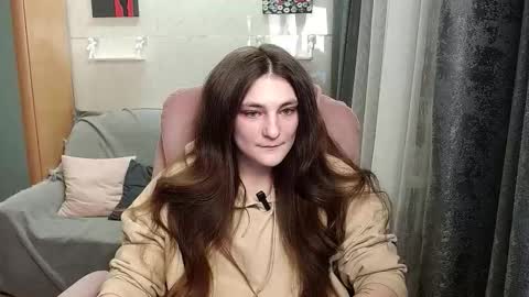 helgamun online show from November 2025 12:05:01 PM