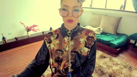 Heliconia online show from February 2026 03:04:01 PM