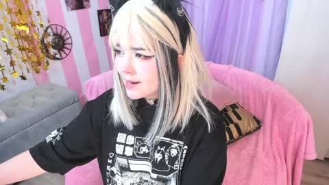 Laura online show from January 2025 03:08:01 AM