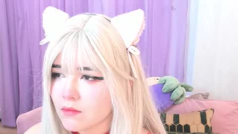 Laura online show from October 2025 06:03:02 AM