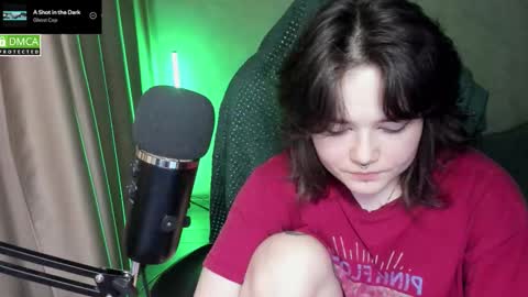 Red online show from February 2026 08:43:01 PM