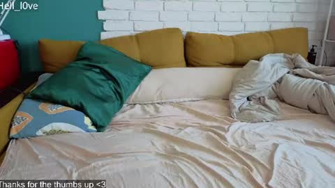 Snapshot of hell_l0ve chatting on June 2026 01:43:02 AM Anastasiia online show from June 2026 01:43:02 AM
