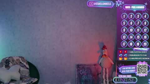 Snapshot of hell_on_heels_ chatting on June 2026 07:47:02 PM - show loyalty and subscribe - online show from June 2026 07:47:02 PM