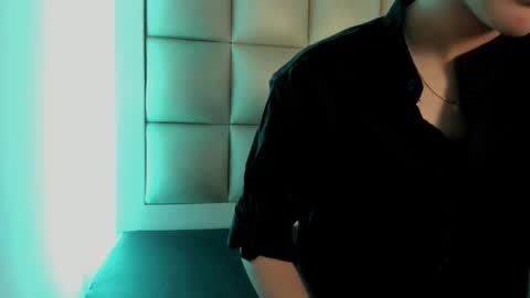 Snapshot of hellen__smith_ chatting on February 2026 03:37:02 AM hellen__smith_ online show from February 2026 03:37:02 AM