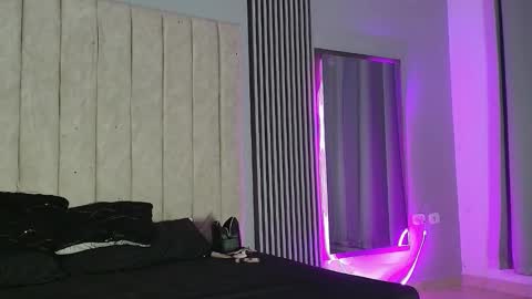 hellen_rice online show from October 2025 04:30:01 AM