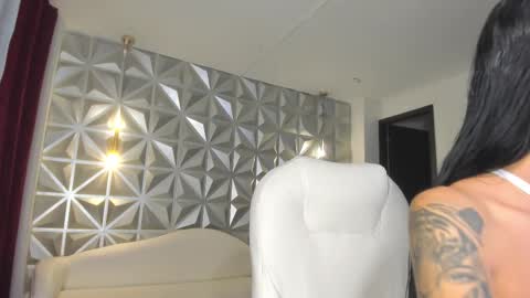 Hellen online show from December 2025 12:46:02 PM