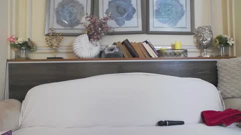    online show from February 2025 04:14:01 AM