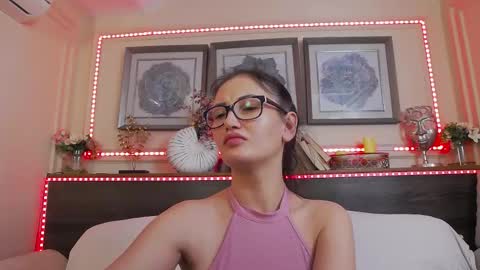    online show from February 2025 07:15:01 AM