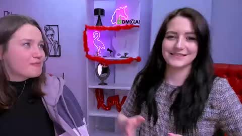 Snapshot of helli_belli chatting on March 2025 01:15:02 PM Helli online show from March 2025 01:15:02 PM