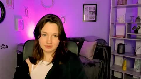 Snapshot of helli_belli chatting on March 2025 11:12:01 PM Helli online show from March 2025 11:12:01 PM