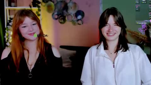 Snapshot of helli_belli chatting on September 2025 07:25:01 PM Helli online show from September 2025 07:25:01 PM