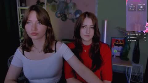 Snapshot of helli_belli chatting on September 2025 11:18:01 PM Helli online show from September 2025 11:18:01 PM