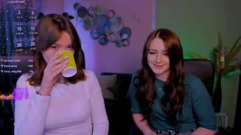 Snapshot of helli_belli chatting on October 2025 07:20:02 PM Helli online show from October 2025 07:20:02 PM