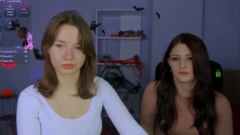 Snapshot of helli_belli chatting on October 2025 07:14:01 PM Helli online show from October 2025 07:14:01 PM