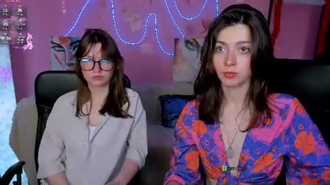 Snapshot of helli_belli chatting on June 2026 02:53:01 AM Helli online show from June 2026 02:53:01 AM