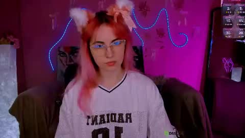 Snapshot of helli_belli chatting on July 2026 07:08:02 PM Helli online show from July 2026 07:08:02 PM