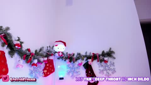 helloiamastrid online show from December 2024 07:46:02 PM