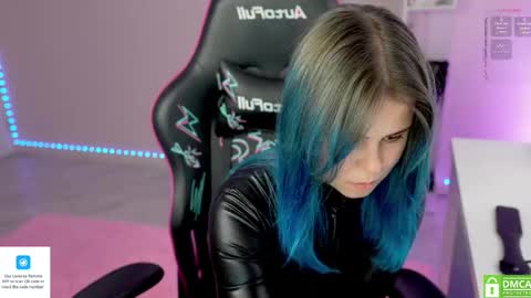 Snapshot of hellokittyalice chatting on September 2025 02:11:02 PM Alice online show from September 2025 02:11:02 PM