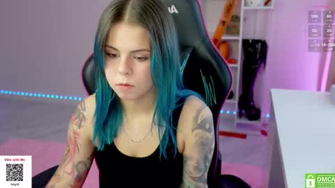 Snapshot of hellokittyalice chatting on October 2025 11:55:01 AM Alice online show from October 2025 11:55:01 AM