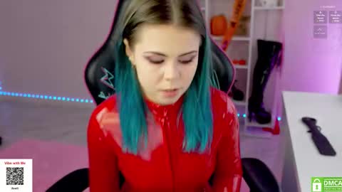 Snapshot of hellokittyalice chatting on October 2025 12:16:01 PM Alice online show from October 2025 12:16:01 PM