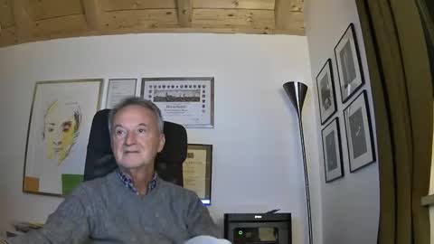 helmut227 online show from November 2025 04:29:01 PM