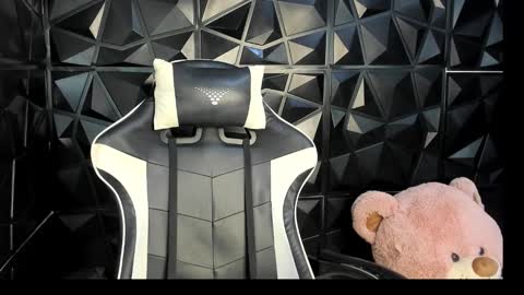 heluehorny13 online show from November 2025 05:43:01 AM