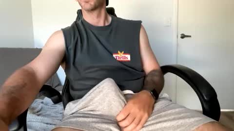 Hendo online show from December 2025 03:23:02 AM