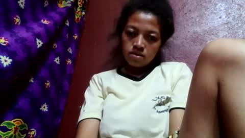 Snapshot of henitsaldy chatting on May 2026 03:58:02 AM henitsaldy online show from May 2026 03:58:02 AM