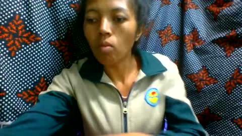 Snapshot of henitsaldy chatting on July 2026 02:53:01 PM henitsaldy online show from July 2026 02:53:01 PM