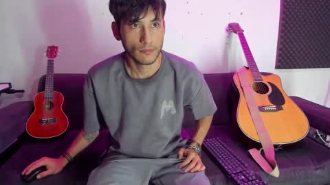 henrik_senn online show from December 2024 10:24:02 AM