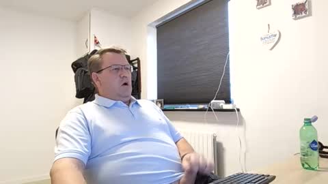 henrikrp1971 online show from January 2025 11:32:02 AM