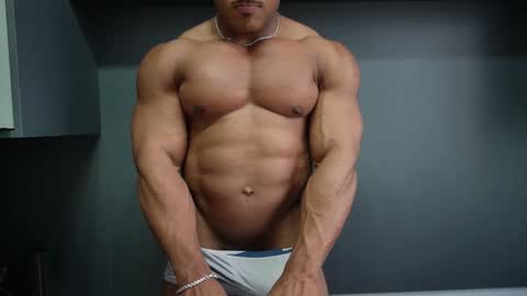 Henri online show from February 2026 08:24:02 PM