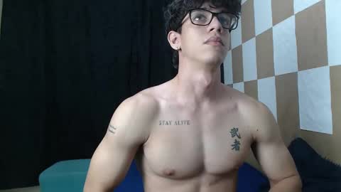 Snapshot of henry_gandy chatting on January 2025 03:32:02 PM HENRY GANDY online show from January 2025 03:32:02 PM