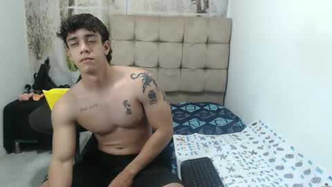 Snapshot of henry_gandy chatting on September 2025 09:16:01 PM HENRY GANDY online show from September 2025 09:16:01 PM